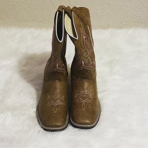 Girls Boots